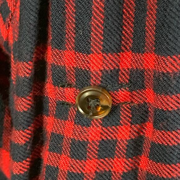 Umgee Red & Black Flannel Shirt Tunic with Fringed Hem Sz MED Oversize Casual - Picture 6 of 9
